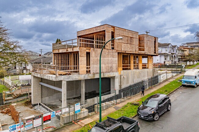 Plus de détails pour 4292 Slocan St, Vancouver, BC - Bureau à vendre