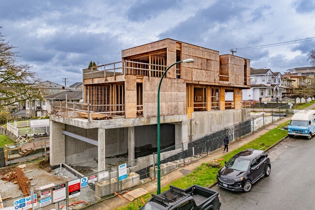 More details for 4292 Slocan St, Vancouver, BC - Multifamily for Sale