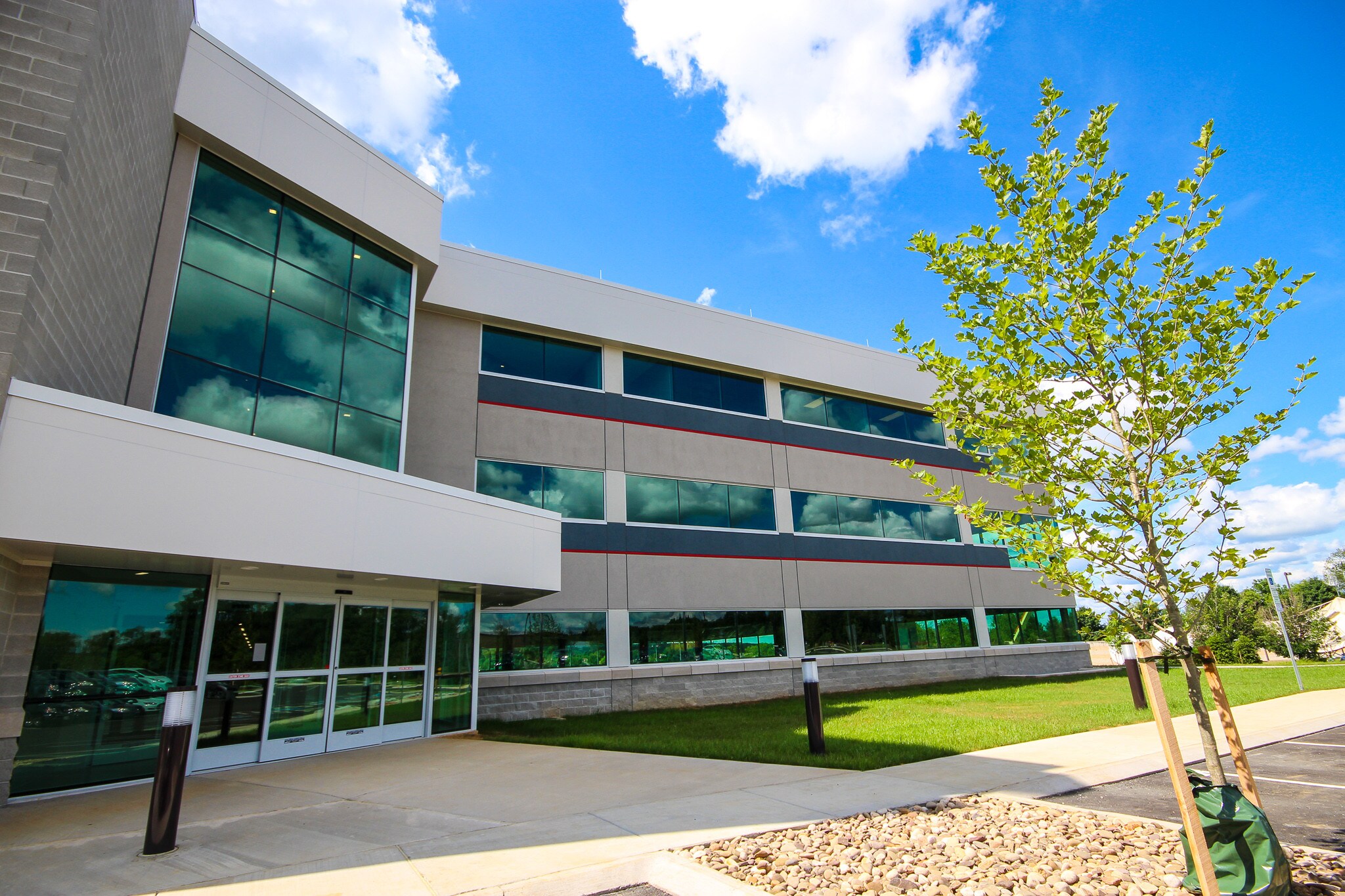 431 Science Park Rd, State College, PA à louer Photo du bâtiment- Image 1 de 10