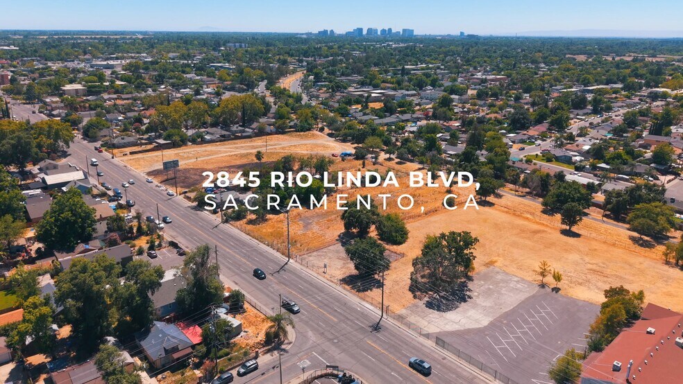 2845 Rio Linda Blvd, Sacramento, CA à vendre - Vidéo sur l’inscription commerciale - Image 2 de 19