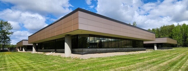 More details for 2011 Prince George Pulpmill Rd, Prince George, BC - Office for Lease