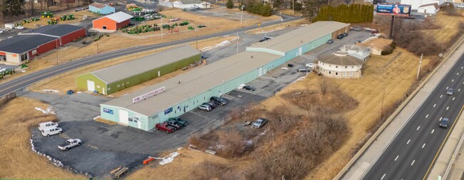 Plus de détails pour 6500 Chapmans Rd, Allentown, PA - Bureau, Industriel à louer