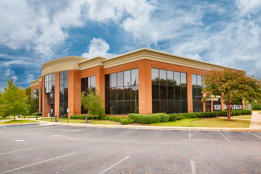 350 Wynn Dr, Huntsville, AL for lease - Building Photo - Image 1 of 10