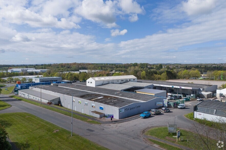 Unit 15a & 15b, M54 Space Centre, Halesfield 8, Madeley for lease - Building Photo - Image 2 of 7