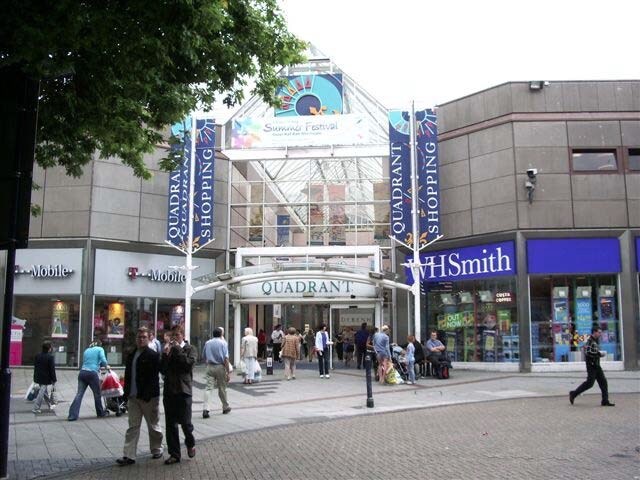26/27 The Quadrant, Swansea à louer - Photo du bâtiment - Image 2 de 21