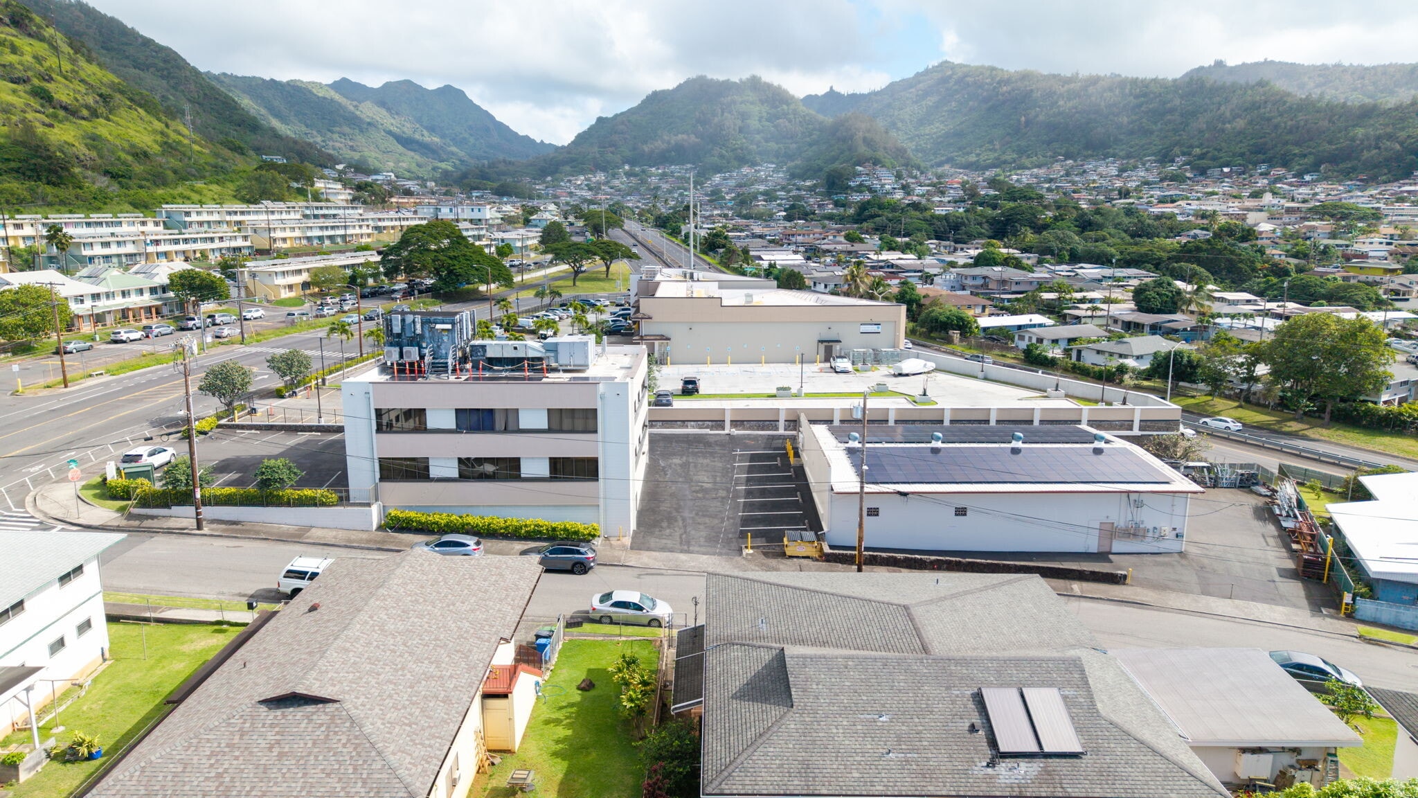 2045 Kamehameha IV Rd & 2161 Aoao St. portfolio of 1 properties for sale on LoopNet.ca Primary Photo- Image 1 of 13