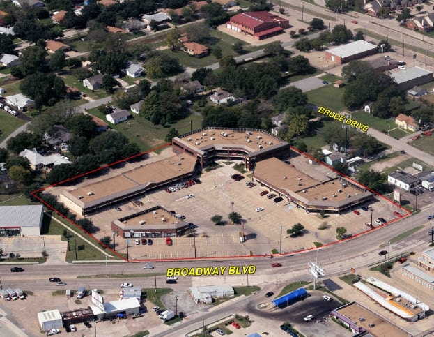 4125 Broadway Blvd, Garland, TX for lease - Building Photo - Image 1 of 8