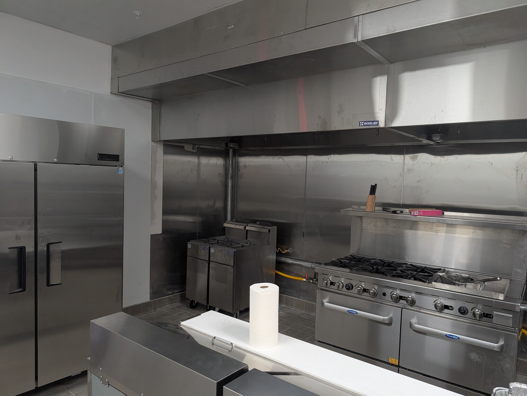 470 W Larch Rd, Tracy, CA à vendre Photo principale- Image 1 de 3