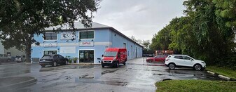 3910 Domestic Ave, Naples FL - Warehouse