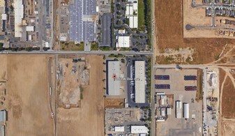 7101 W Doe Ave, Visalia CA - Entrepôt