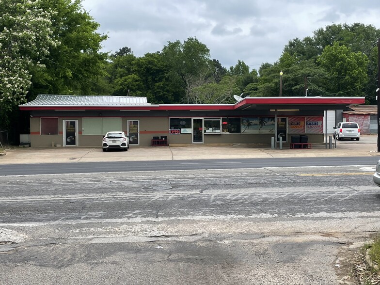 1925 E Main St, Nacogdoches, TX à vendre - Photo du b timent - Image 3 de 12