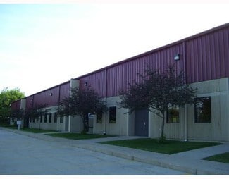 More details for 760 Kacena Dr, Hiawatha, IA - Industrial for Lease