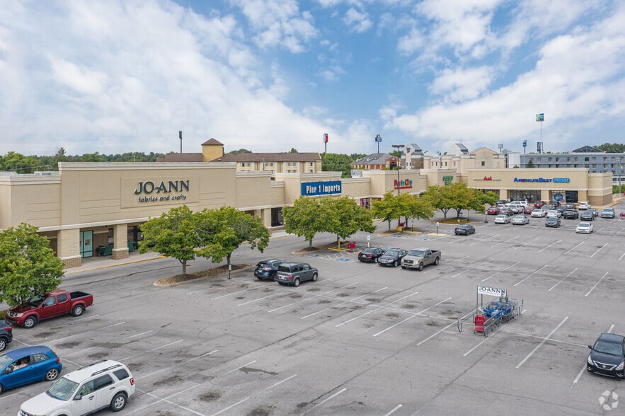 1851-1985 Old Fort Pky, Murfreesboro, TN à louer - Photo du bâtiment - Image 1 de 5