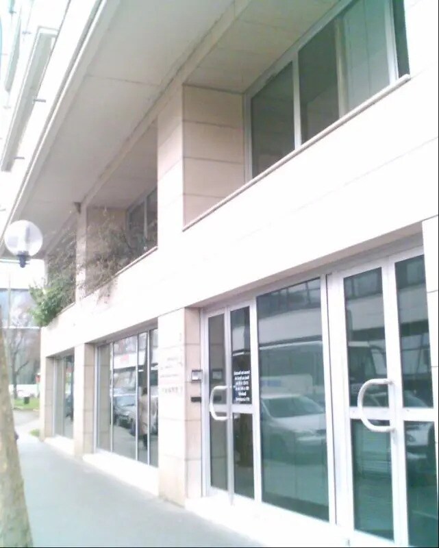 Office in Boulogne-Billancourt for sale Building Photo- Image 1 of 11