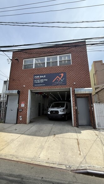 9011 130th St, Richmond Hill, NY for sale - Building Photo - Image 2 of 11