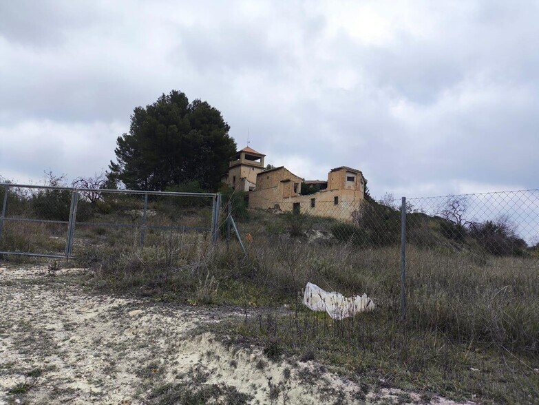 Terrain dans Ontinyent, Valencia à vendre - Photo du bâtiment - Image 2 de 6