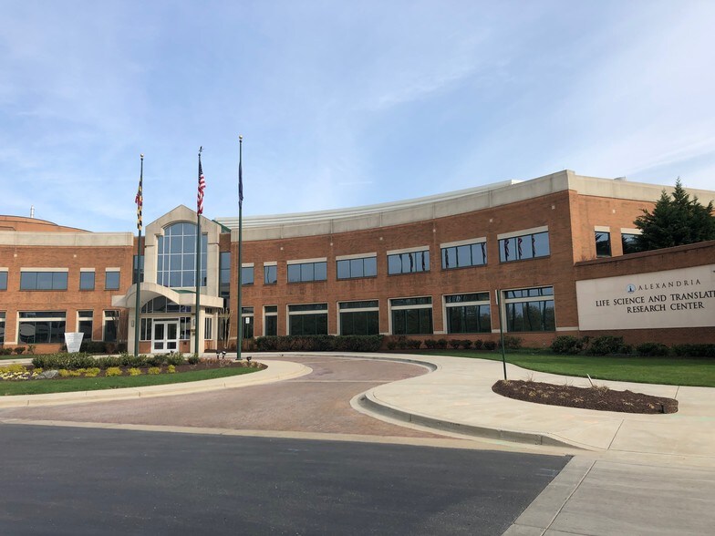 9800 Medical Center Dr, Rockville, MD for lease - Primary Photo - Image 1 of 3