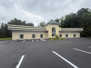 1385 John Small Ave, Washington, NC for lease Interior Photo- Image 1 of 26