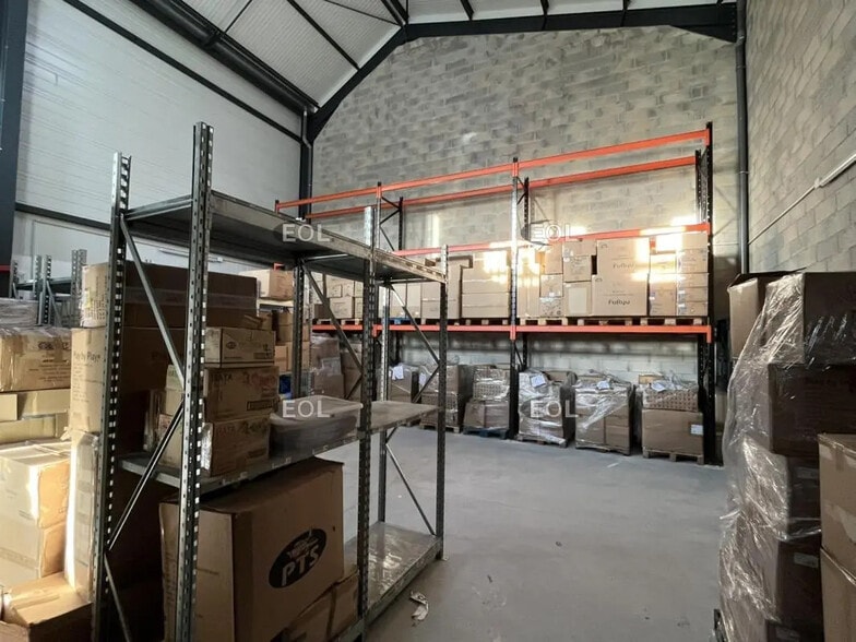 Local d'activités dans Groslay à vendre - Photo intérieure - Image 2 de 8