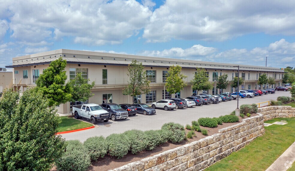 1205 Sheldon Cv, Austin, TX à louer - Photo du bâtiment - Image 3 de 8