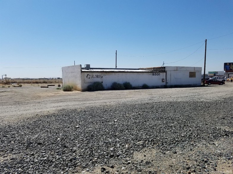 16500 Sierra Hwy, Mojave, CA for sale - Primary Photo - Image 1 of 1