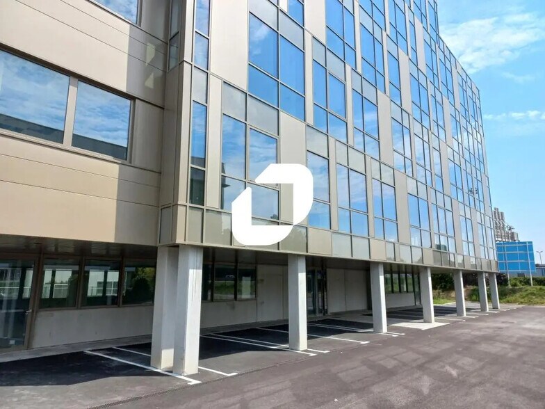 377 Rue Jules Guesde, Villeneuve-d'Ascq à louer - Photo du bâtiment - Image 2 de 11