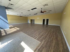 951 E FM 646, League City, TX for lease Interior Photo- Image 1 of 8