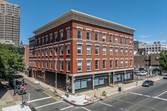 Plus de détails pour 105 Court St, New Haven, CT - Commerce de détail à louer