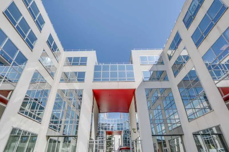 2-12 Rue du Chemin des Femmes, Massy for lease - Building Photo - Image 3 of 12