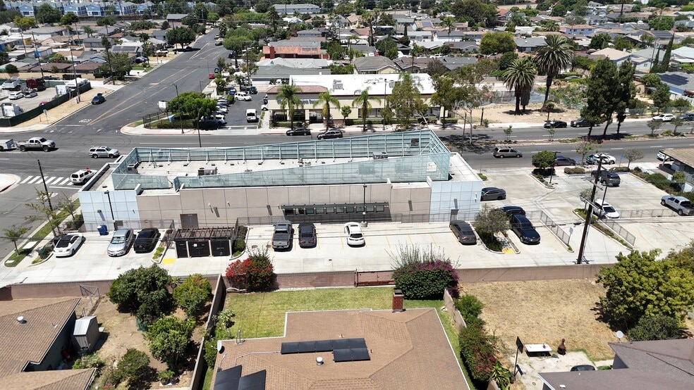 3140 Long Beach Blvd, Long Beach, CA for sale - Building Photo - Image 3 of 5