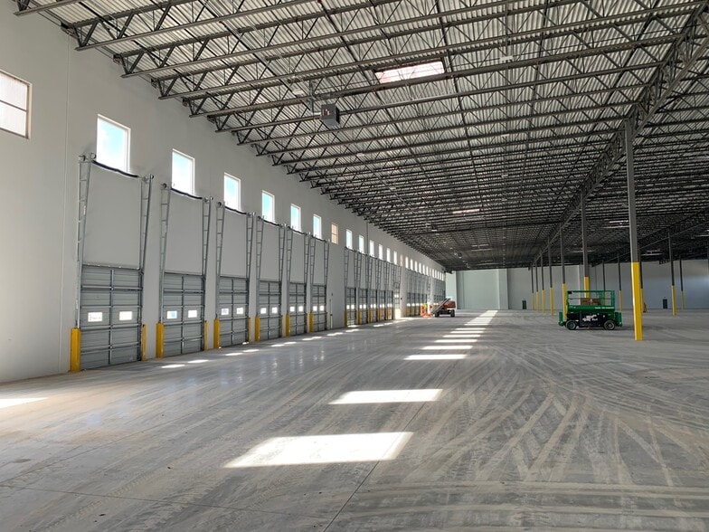 15012 S Post Oak Rd, Houston, TX for lease - Interior Photo - Image 3 of 8