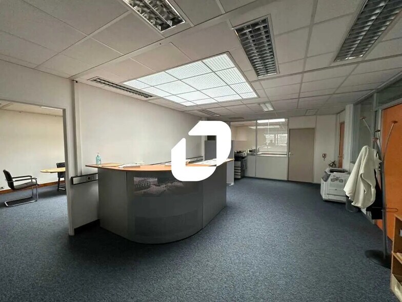 9 Rue Saint Vincent, Saint-Germain-en-Laye à vendre - Photo intérieure - Image 2 de 17