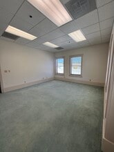 853 Lincoln Way, Auburn, CA for lease Interior Photo- Image 2 of 3