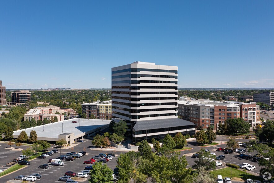 7887 E Belleview Ave, Denver, CO à louer - Photo du bâtiment - Image 3 de 18