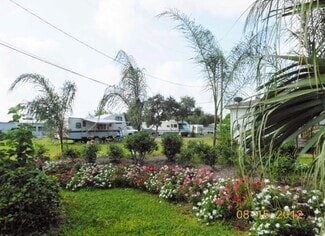 More details for 6127 Highway 6, Hitchcock, TX - Specialty for Sale
