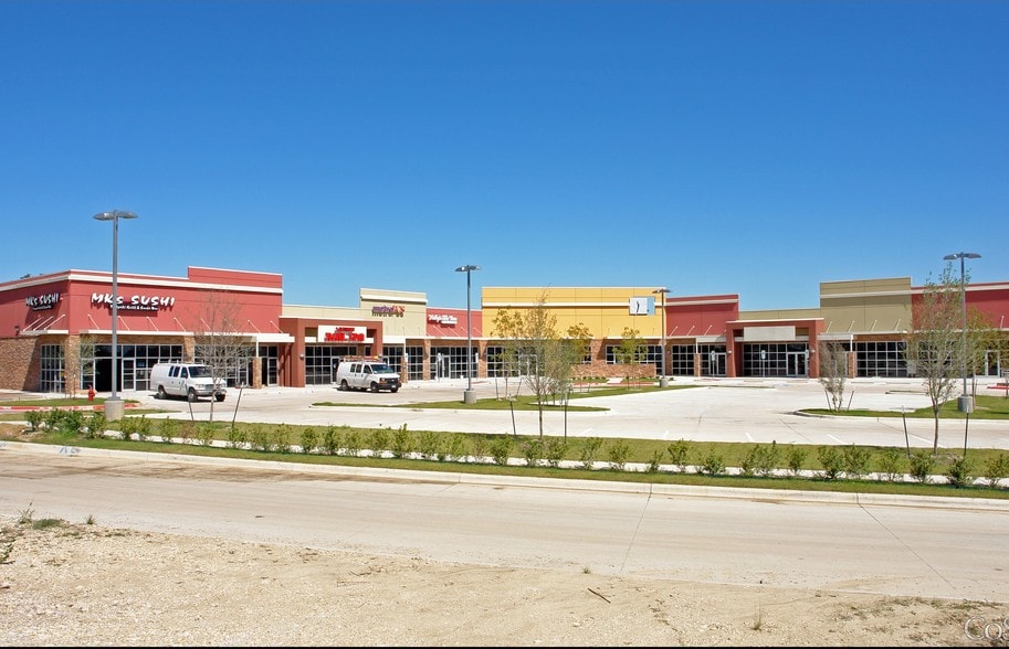 2901 Fair Dr, Fort Worth, TX for lease - Building Photo - Image 2 of 7