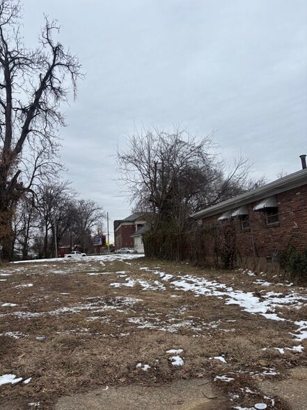 2515 Woodland Ave, Louisville, KY for sale - Building Photo - Image 3 of 3