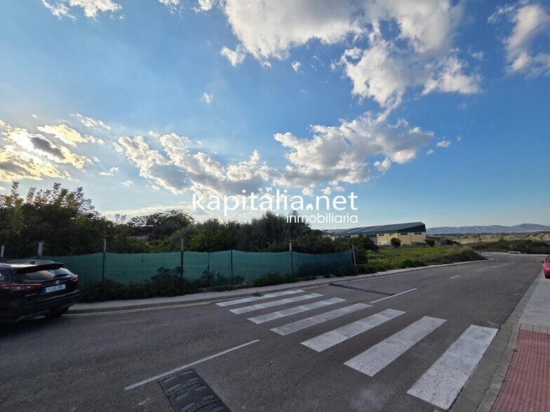 Carrer del Canónigo Francisco Vidal, 17, Agullent, Valencia à vendre - Photo du bâtiment - Image 3 de 5