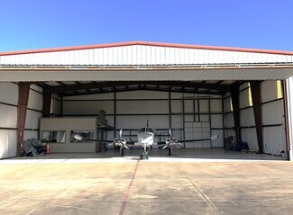 Plus de détails pour 1220 Cessna Ln, Sulphur Springs, TX - Spécialité à vendre