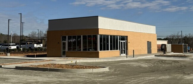 Plus de détails pour 60 Serd Way, Braselton, GA - Commerce de détail à louer