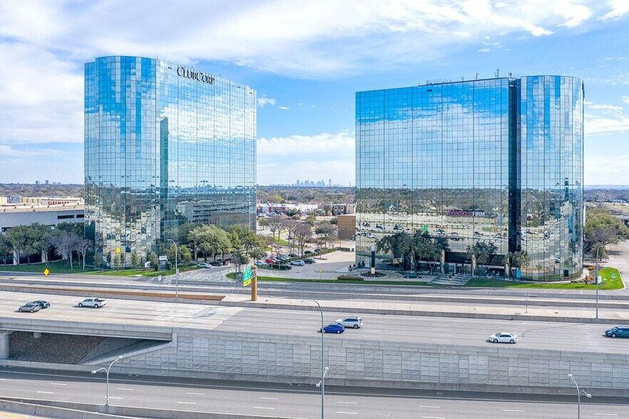 3010 Lyndon B Johnson Fwy, Dallas, TX à louer - Photo du bâtiment - Image 3 de 9