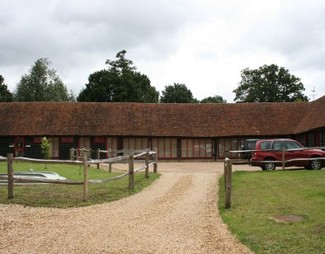 Plus de détails pour Peper Harow, Godalming - Bureau à louer