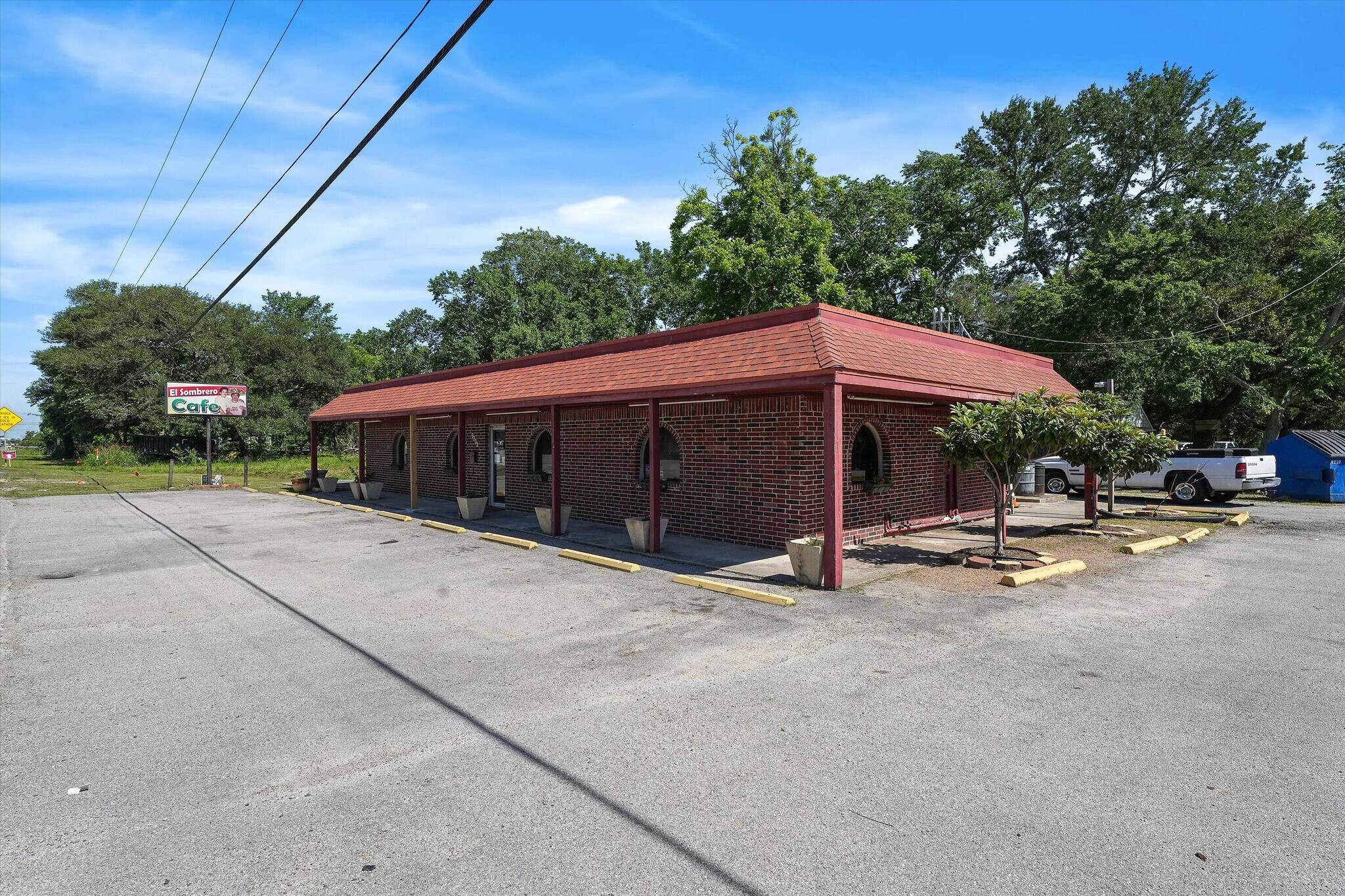 9302 Highway 6, Hitchcock, TX for lease Building Photo- Image 1 of 34