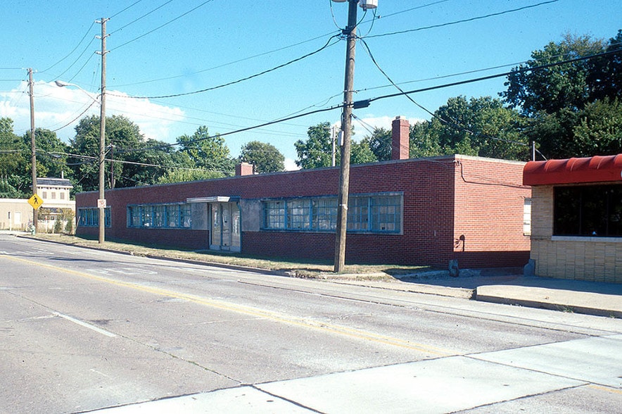 1095 E 52nd St, Indianapolis, IN for sale - Building Photo - Image 2 of 5