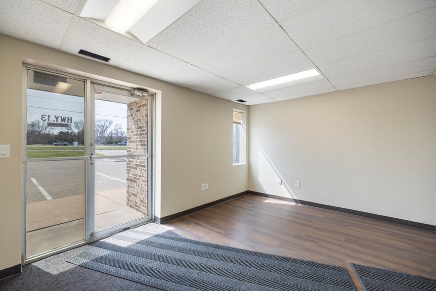 3800-3830 Highway 13 W, Burnsville, MN for lease - Building Photo - Image 2 of 41