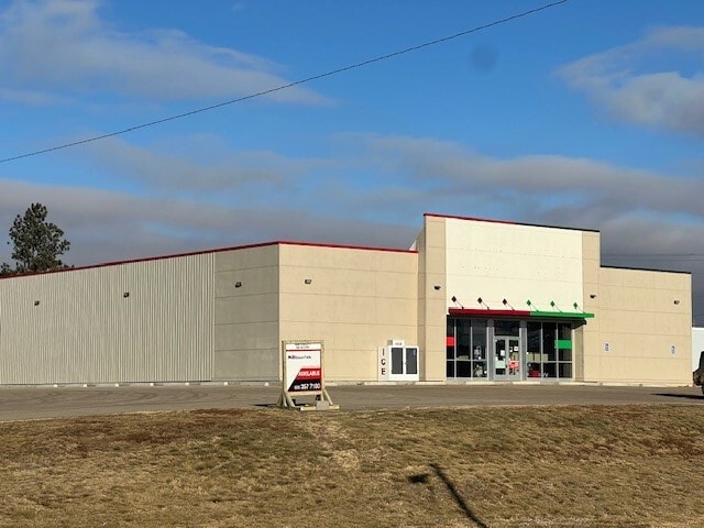 102 SD-47, Reliance, SD for lease - Primary Photo - Image 1 of 8