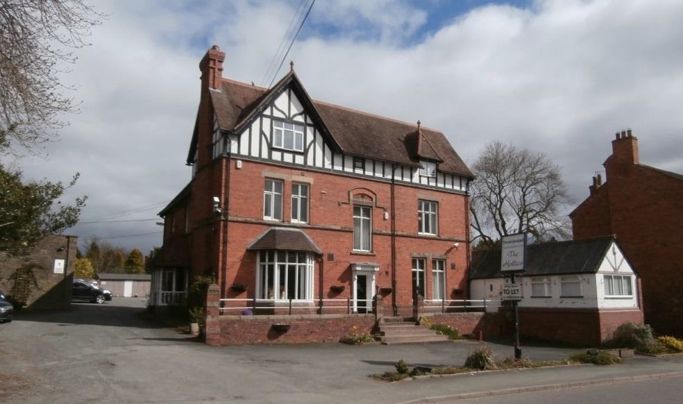 Chester Rd, Whitchurch for lease - Building Photo - Image 1 of 2