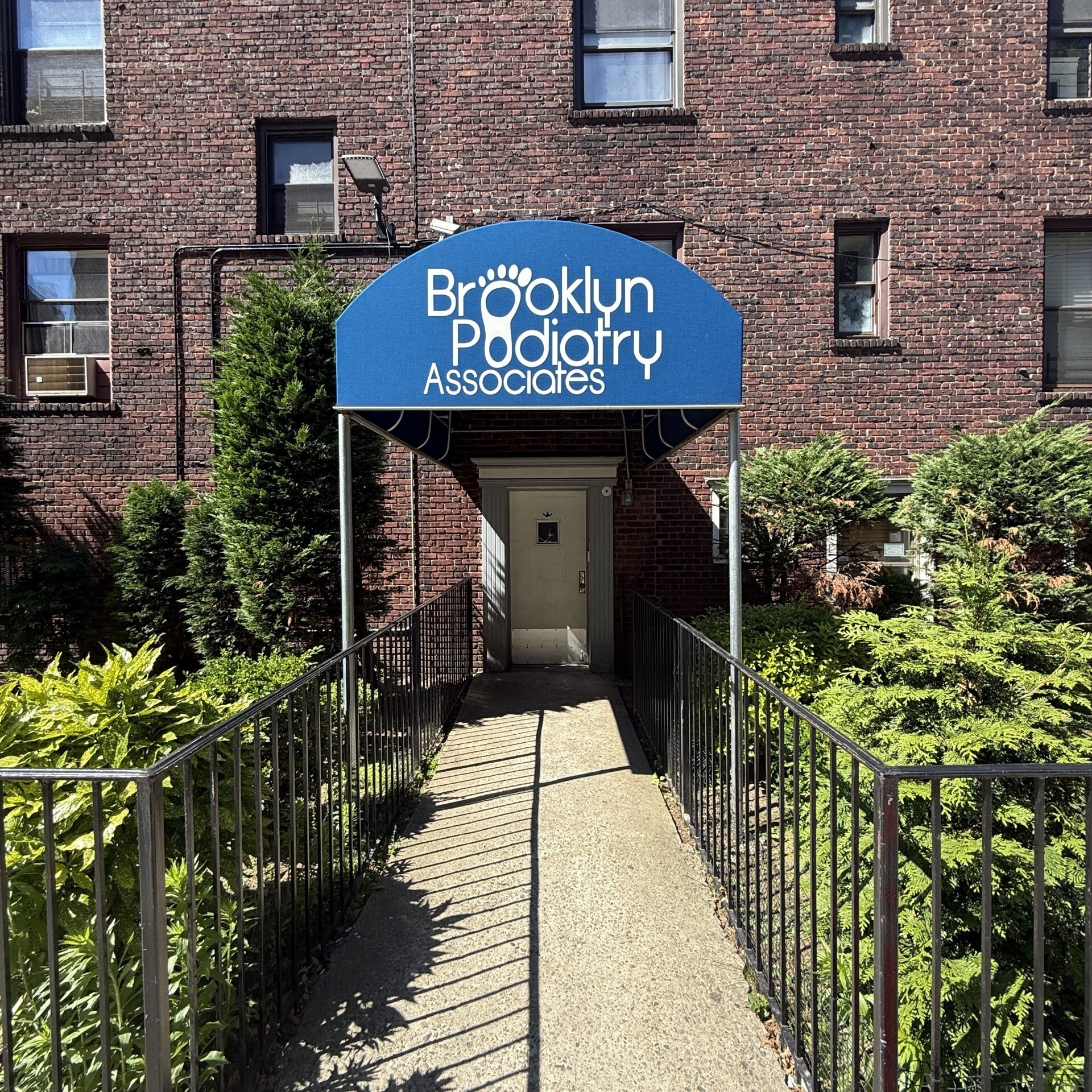 8200 Bay Pky, Brooklyn, NY for lease Building Photo- Image 1 of 8