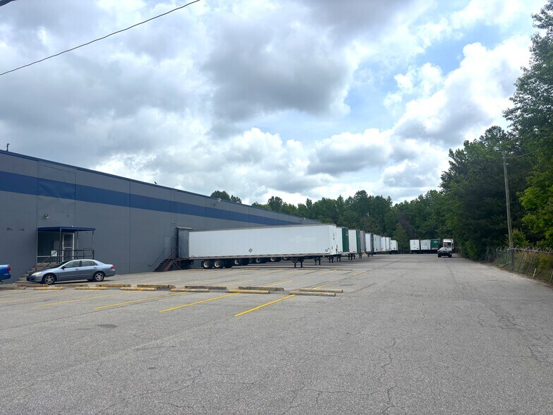 900 Mattress Factory Rd, Mebane, NC for sale - Building Photo - Image 2 of 4