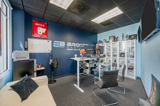 16541 Pointe Village Dr, Lutz, FL for lease Interior Photo- Image 1 of 7